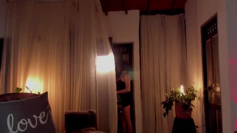 Elena online show from 13, 6, 2026