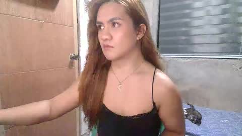 goddess_fuckerqueen online show from 10, 6, 2026