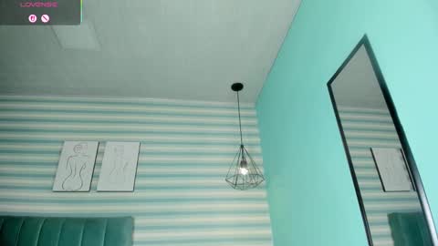 Snapshot of goddess_kianna chatting on 24, 9, 2025 Goddess Kianna online show from 24, 9, 2025