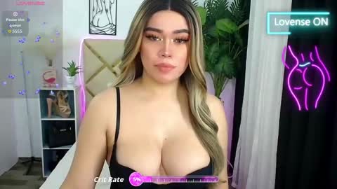 Snapshot of goddess_lykafox chatting on 9, 5, 2026 Lyka Fox online show from 9, 5, 2026