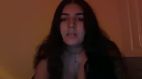 Snapshot of goddess_madii chatting on 22, 10, 2025 Madii online show from 22, 10, 2025