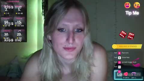 Snapshot of goddessalison chatting on 17, 1, 2026 goddessalison online show from 17, 1, 2026