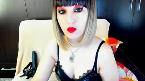 goddessemily_ online show from 9, 2, 2026