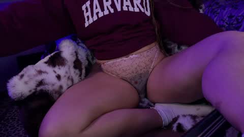 Goddess Mae  NYC online show from 21, 4, 2026