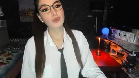 angel online show from 26, 9, 2025