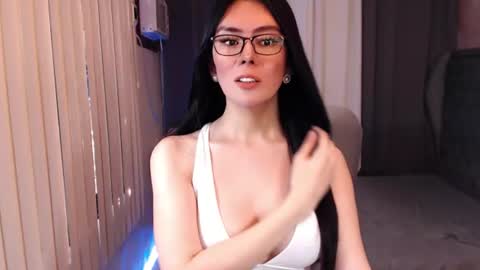 Snapshot of goddesss_angela chatting on 15, 7, 2026 MISS ANGELA online show from 15, 7, 2026