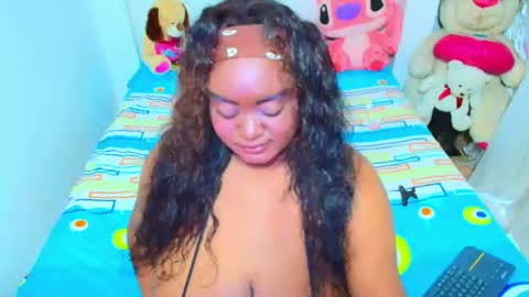 Godess Tracy online show from 2, 7, 2026
