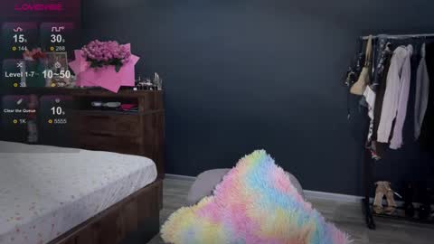 Snapshot of gogo1332 chatting on 5, 10, 2025 Lissandra online show from 5, 10, 2025