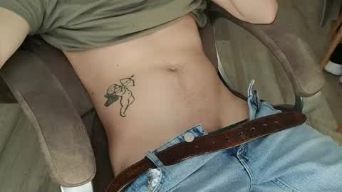 Snapshot of gohn102310 chatting on 20, 10, 2025 john online show from 20, 10, 2025