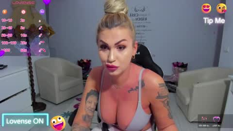 Nicole.. online show from 1, 4, 2026