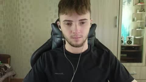 Golden boyyy21 online show from 28, 3, 2026