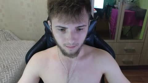 Golden boyyy21 online show from 13, 4, 2026