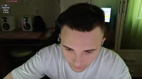Snapshot of golden_boyyy21 chatting on 6, 7, 2026 Golden boyyy21 online show from 6, 7, 2026