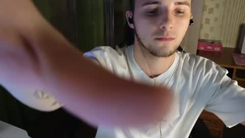 Snapshot of golden_boyyy21 chatting on 25, 7, 2026 Golden boyyy21 online show from 25, 7, 2026