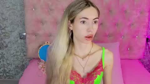 Snapshot of golden_girl__ chatting on 28, 6, 2026 golden girl online show from 28, 6, 2026