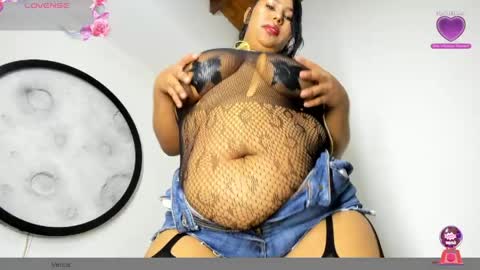 GoldenKiss  online show from 3, 6, 2026