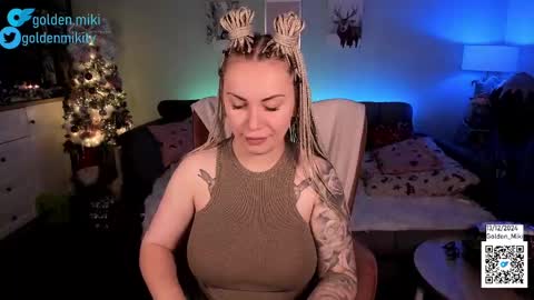 Snapshot of golden_miki chatting on 13, 12, 2024 Shy in the streets but a freak in the sheets online show from 13, 12, 2024