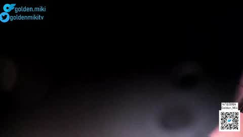 Snapshot of golden_miki chatting on 14, 12, 2024 Shy in the streets but a freak in the sheets online show from 14, 12, 2024