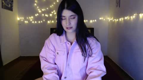 goldencandycotton online show from 22, 2, 2025