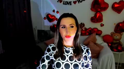 Snapshot of goldenlighte chatting on 7, 2, 2026 Olivia online show from 7, 2, 2026