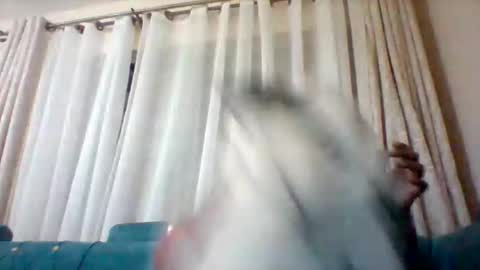 goldenmusexo online show from 8, 4, 2026