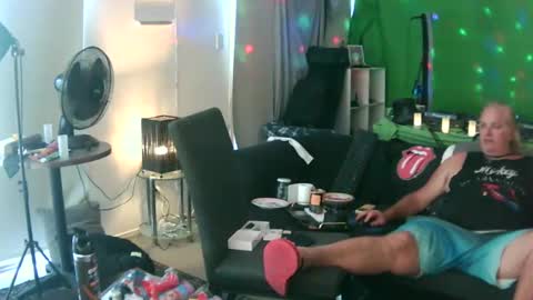 Snapshot of goldyguy011 chatting on 23, 1, 2025 goldyguy011 online show from 23, 1, 2025