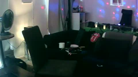 Snapshot of goldyguy011 chatting on 25, 1, 2025 goldyguy011 online show from 25, 1, 2025