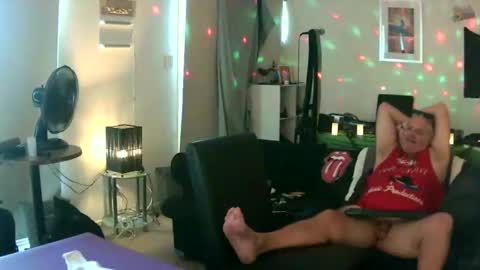 Snapshot of goldyguy011 chatting on 31, 1, 2025 goldyguy011 online show from 31, 1, 2025