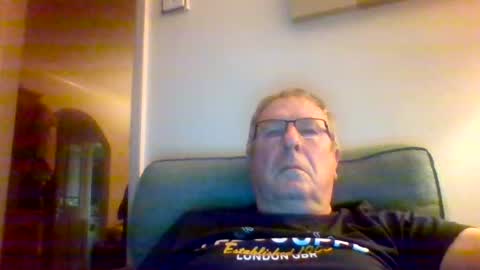Snapshot of gonzo422 chatting on 19, 6, 2026 Fun room c2c online show from 19, 6, 2026