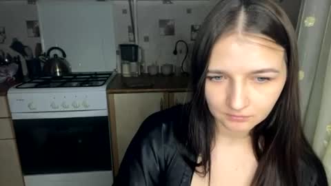 good_girl_24 online show from 13, 6, 2026