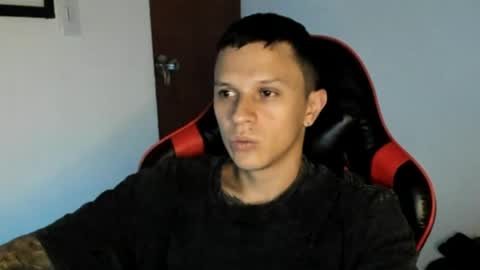 Snapshot of goodboy69i chatting on 1, 6, 2026 goodboy69i online show from 1, 6, 2026