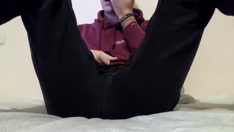 Snapshot of goodboyyy7 chatting on 9, 2, 2026 goodboyyy7 online show from 9, 2, 2026