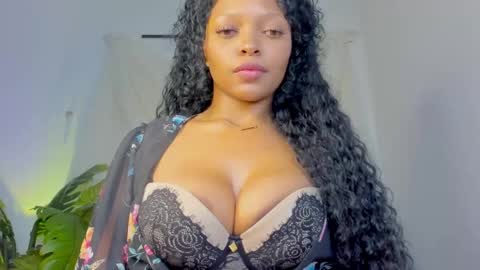 Snapshot of goofyshygirl1 chatting on 11, 2, 2025 Dominique online show from 11, 2, 2025