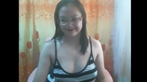 Snapshot of gorgeousmama chatting on 21, 9, 2025 gorgeousmama online show from 21, 9, 2025