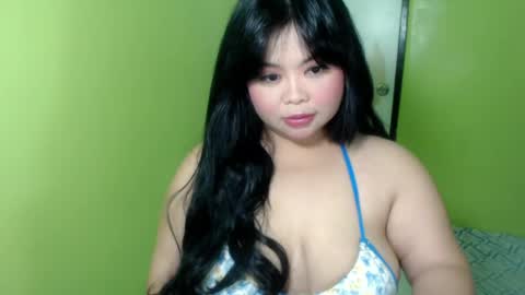 Snapshot of gorgeuos_mae chatting on 25, 7, 2026 MAE online show from 25, 7, 2026