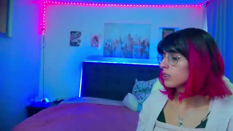 goth_minerva online show from 16, 2, 2026