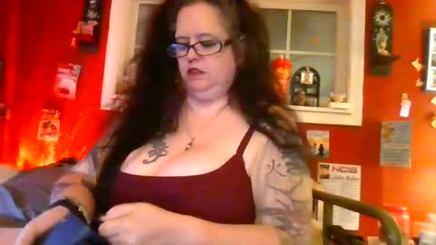 Snapshot of gothickmaiden chatting on 27, 6, 2026 GothickMaiden online show from 27, 6, 2026
