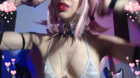        online show from 1, 2, 2025