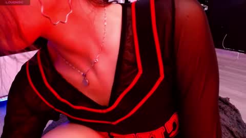 Meredith Alessandra online show from 3, 2, 2026