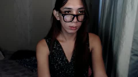 HoneyGrace online show from 12, 2, 2026