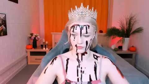 Grace Glamour online show from 31, 10, 2025