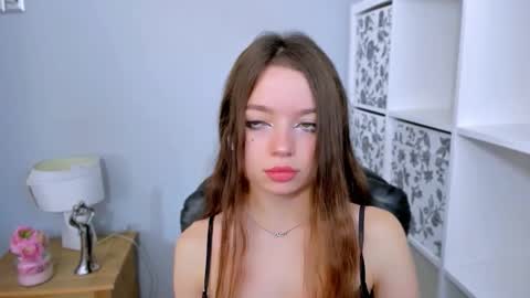 Snapshot of gracetop chatting on 28, 10, 2025 GraceTop online show from 28, 10, 2025