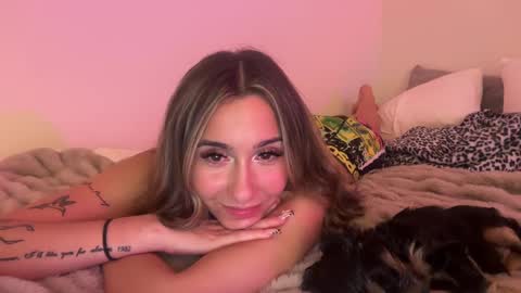 graceyrose online show from 4, 10, 2025