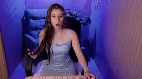  Gracie  online show from 17, 4, 2026