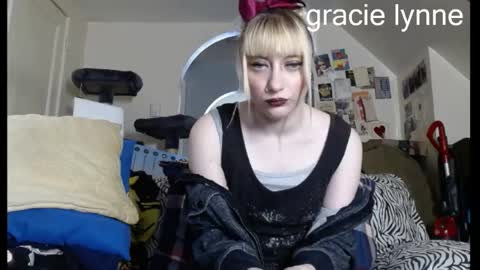 gracielynne1989 online show from 11, 5, 2026