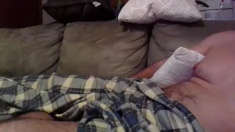 7 in boy toy online show from 3, 4, 2026