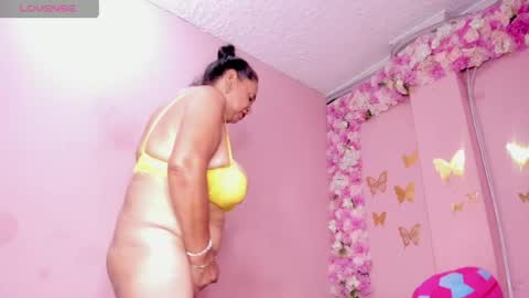 Mi Name is violeta  online show from 31, 5, 2026