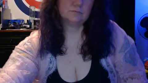 Snapshot of grateful42day chatting on 23, 10, 2025 grateful42day online show from 23, 10, 2025