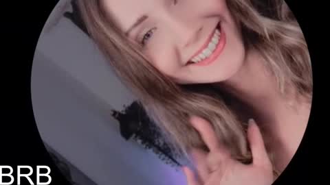 Snapshot of graycewild chatting on 28, 1, 2025 GrayceWild online show from 28, 1, 2025