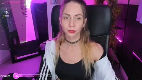 Snapshot of graycewild chatting on 27, 2, 2025 GrayceWild online show from 27, 2, 2025